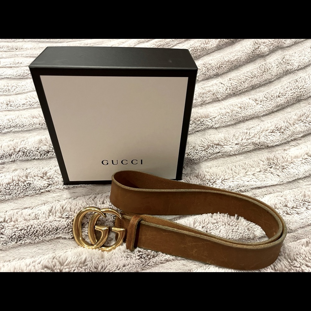 Gucci brown leather belt with double G